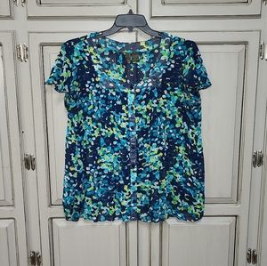 Colorful, sheer short-sleeve top